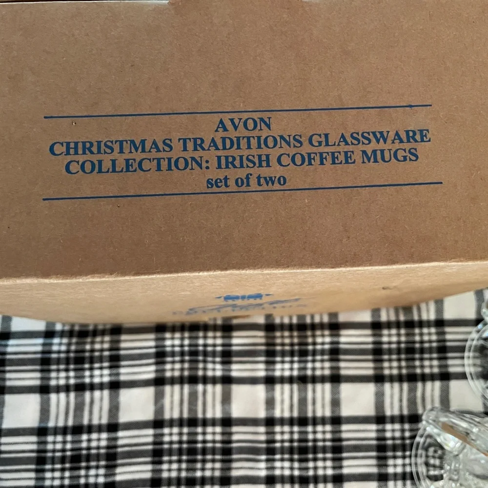Vintage 1995 Avon Glass Glasses Christmas Irish Coffee Mug Set of 2 BRAND NEW